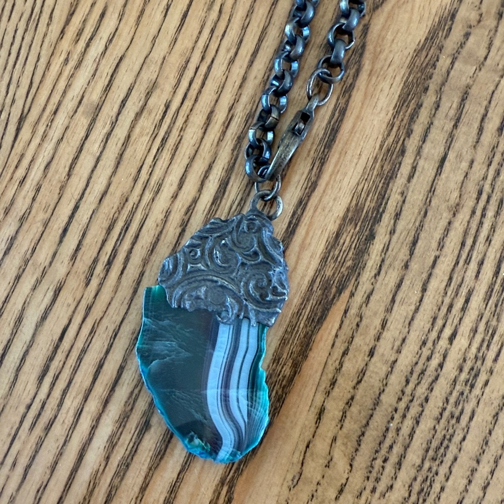 NEW ART BY AMY LABBE necklace in turquoise - Picture 3 of 4